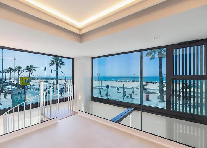 Apart Otel Playa Victoria - By Grupo Tribu Cadiz