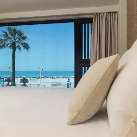 Playa Victoria 4*