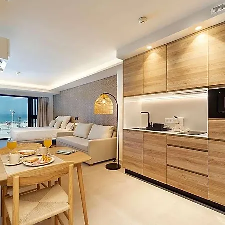 Aparthotel Playa Victoria - By Grupo Tribu