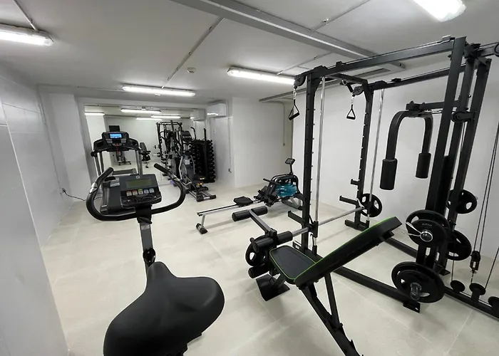 Playa Victoria - By Grupo Tribu 公寓式酒店 4*